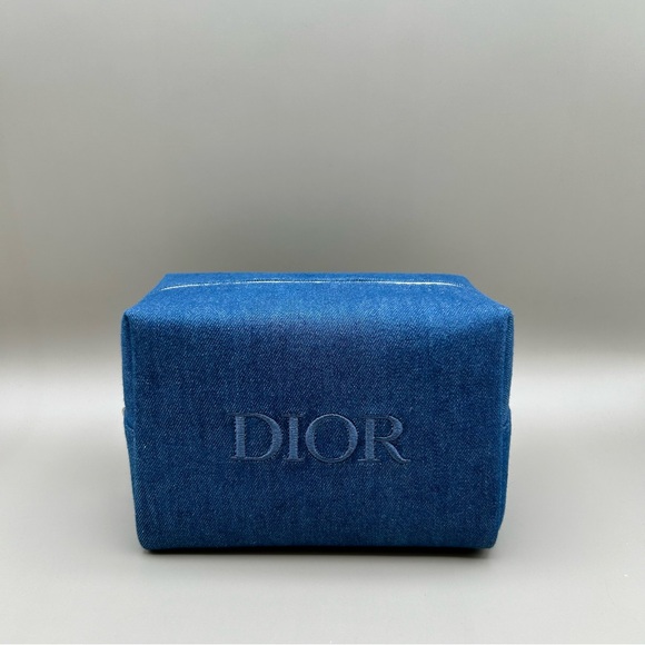 Dior Handbags - Dior cosmetics pouch